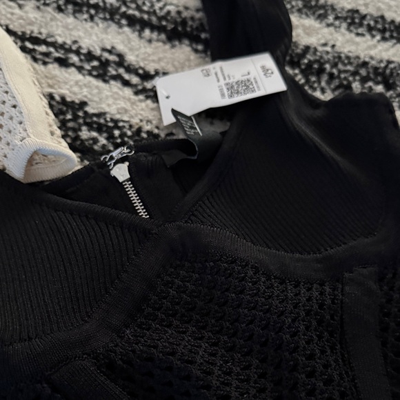 Forever 21 tops new - Picture 3 of 4